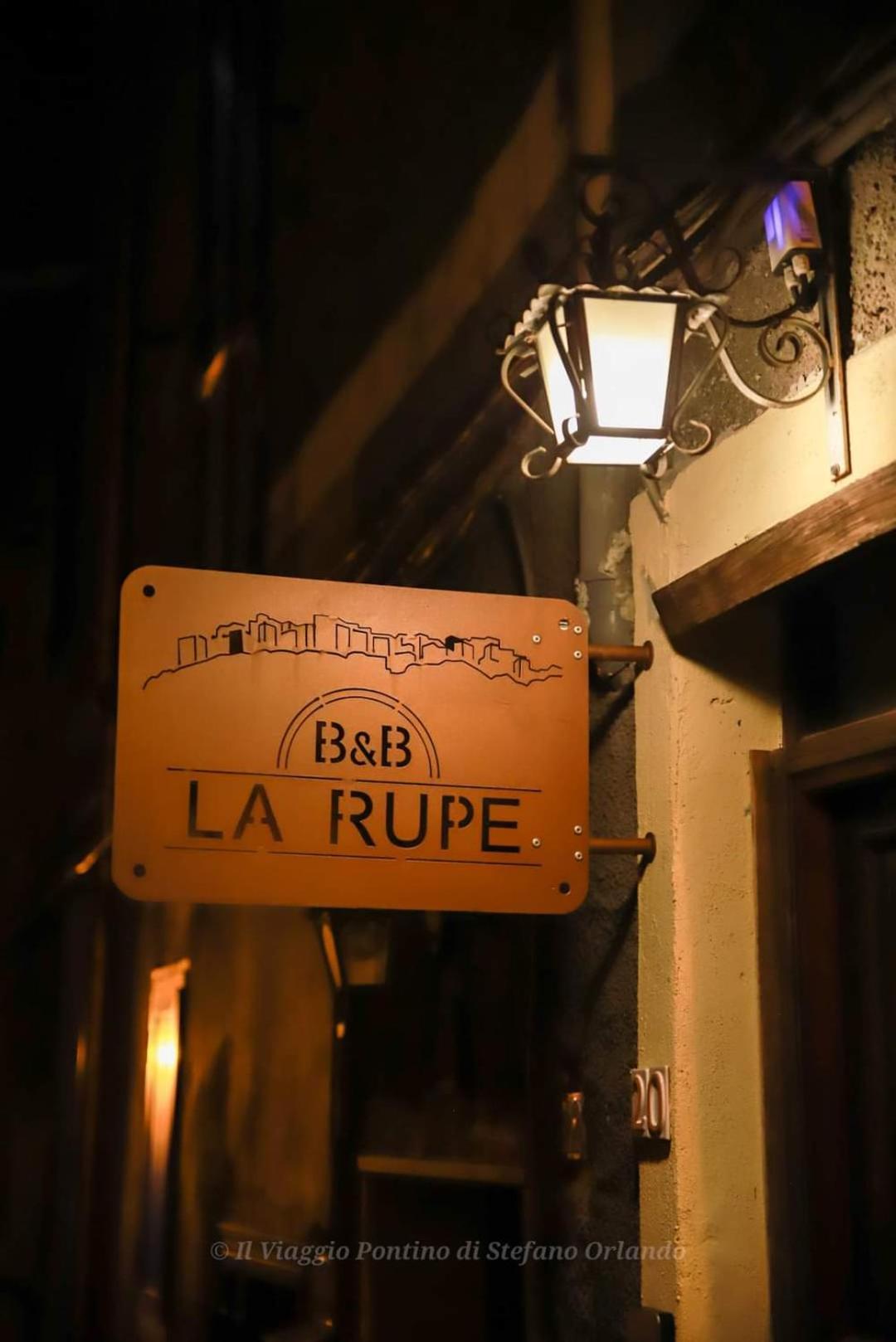La Rupe Bed And Breakfast Norma Exteriér fotografie